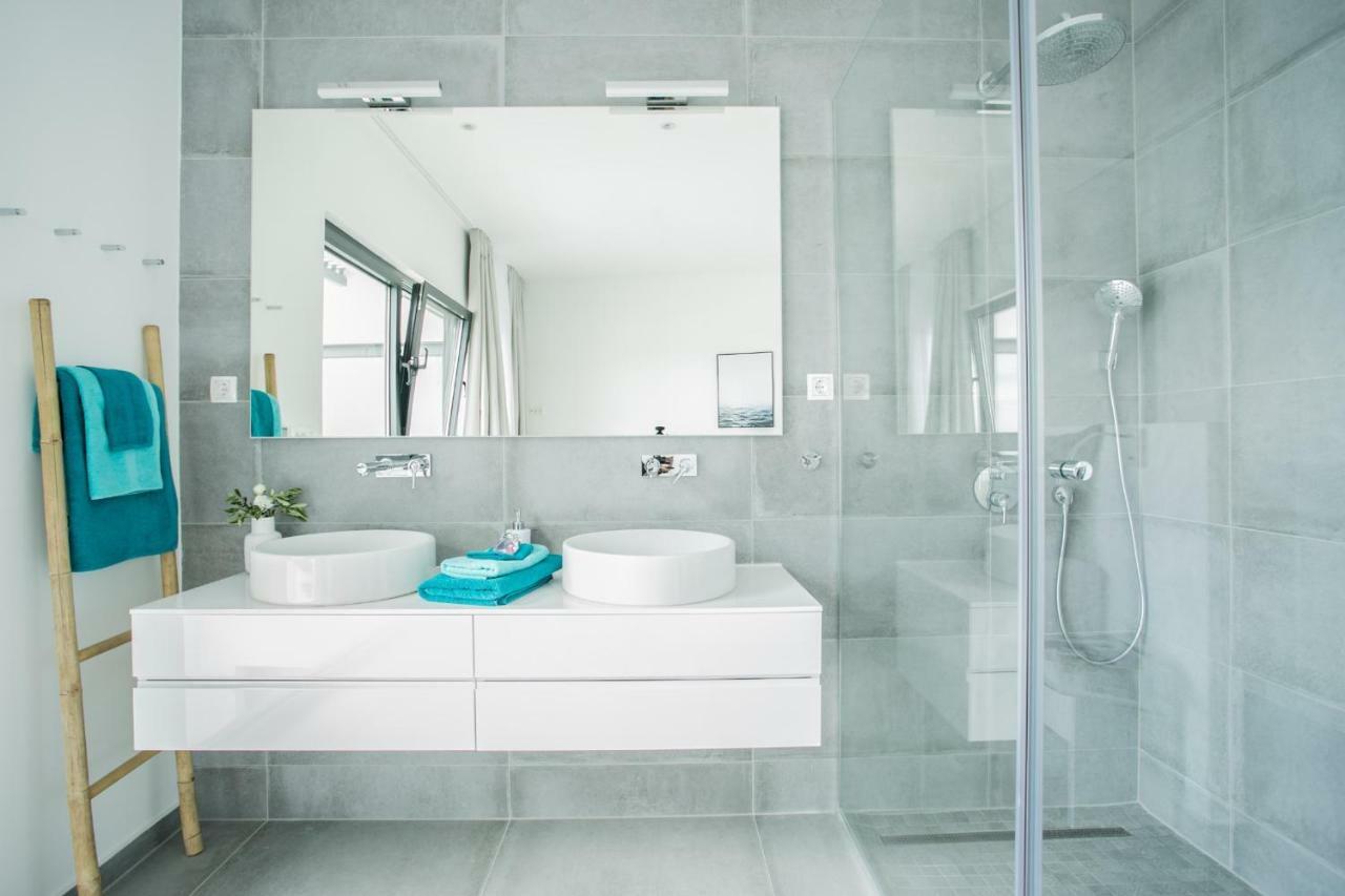 Holiday Home Olive Exclusive - 8 People, Heated Pool, Okrug Gornji, Sea View Trogir Kültér fotó